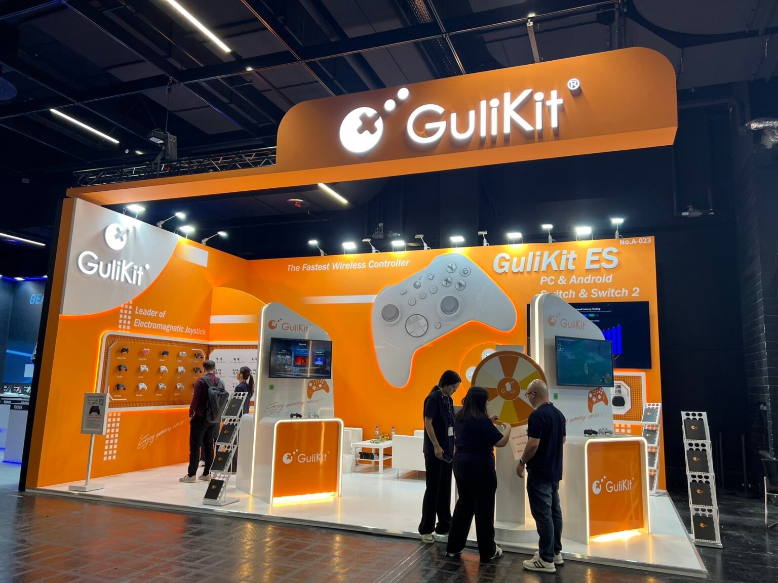 GuliKit Unveils TT Max and TT Pro Controllers at Gamescom 2025 ...