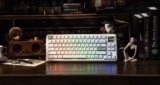 Epomaker RT75 Brings a Retro Look and Hot-Swappable TFT Display to the 75% Keyboard Market