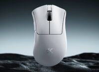 MCHOSE V7 Gaming Mouse Features PAW3395 Sensor, 500mAh Battery, and Ergonomic Shape